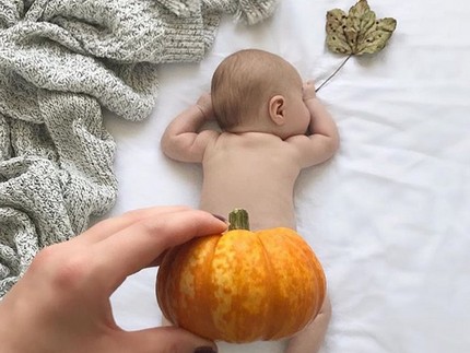 Lucu Banget! Jelang Halloween, Bayi-bayi Ini 'Bercelana' Pumpkin