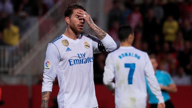 Cristiano Ronaldo dan Sergio Ramos punya andil besar mengantar Real Madrid juara Liga Champions 2018. Namun, keduanya harus bertarung di Piala Dunia 2018.