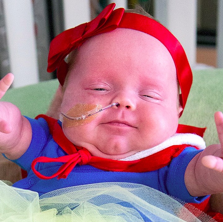 <p>Cantiknya princess cilik yang satu ini. (Foto: Facebook/ Loyola Medicine)</p>