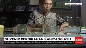 Jokowi Mantu Pesan 500 Suvenir Kerajinan Kaca