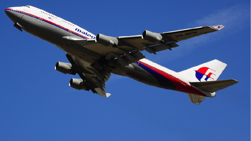 Acara Gala Dinner penerbangan Malaysia Airlines ke Surabaya pada Senin (30/10) di Hotel Wyndham.