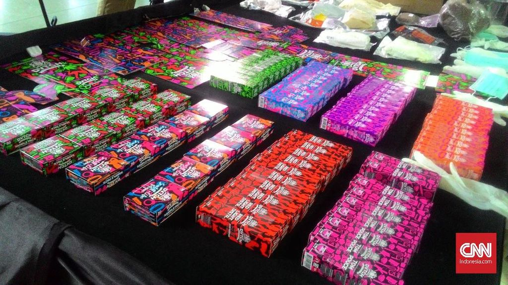 Polisi Bongkar Peredaran Liquid Sinte di Apartemen Jakpus