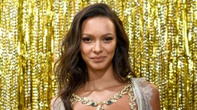 Lais Ribeiro, Model Victoria's Secret 'Fantasy Bra' Tahun Ini