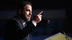 Brett Ratner Balas Wanita yang Mengaku Dilecehkan Olehnya