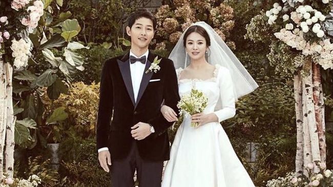 Song Hye Kyo akhirnya buka suara usai menikah dengan Song Joong Ki, di tengah bulan madu mereka di Spanyol.