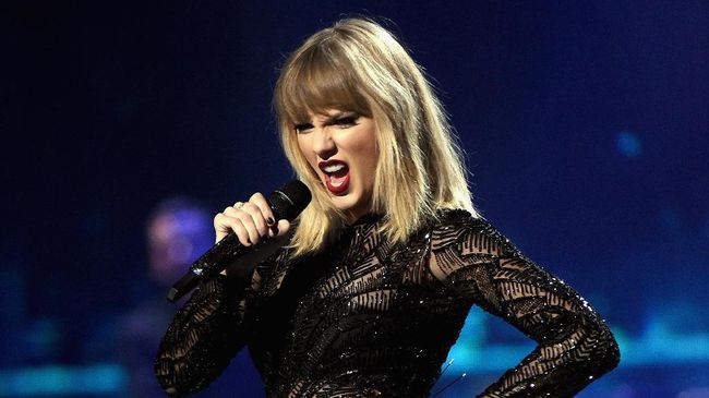 Majalah TIME merilis sosok 'Person of the Year' 2017, mereka adalah The Silence Breaker yang di antaranya ada Taylor Swift.