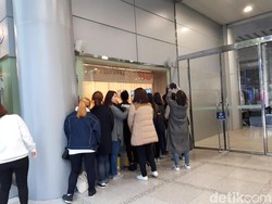 Heboh Staf Member Penyanyi Populer Korea Positif Virus Corona