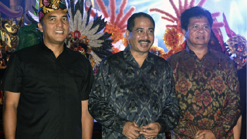 Menteri Pariwisata Arief Yahya memapakarkan tengah terjadi 3 revolusi pada era saat ini, telekomunikasi.