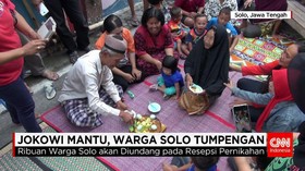 Warga Solo Gelar Hajatan Tumpeng Sambut Jokowi Mantu