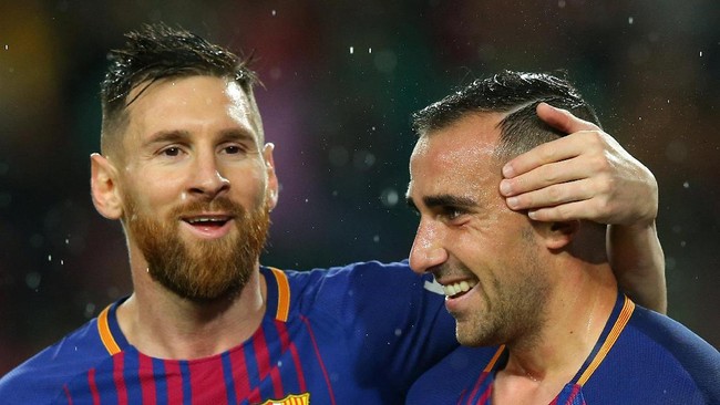Barcelona butuh kemenangan di markas Villarreal bila mereka tak mau jarak dengan para pesaing semakin rapat.