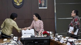 Puan Minta Pemda Ikut Kendalikan Defisit BPJS