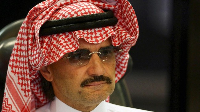 Pangeran Al-Waleed bin Talal adalah pebisnis flamboyan yang masuk dalam daftar orang terkaya dunia Forbes. Akankah dia 'habis' di tangan komite antikorupsi?
