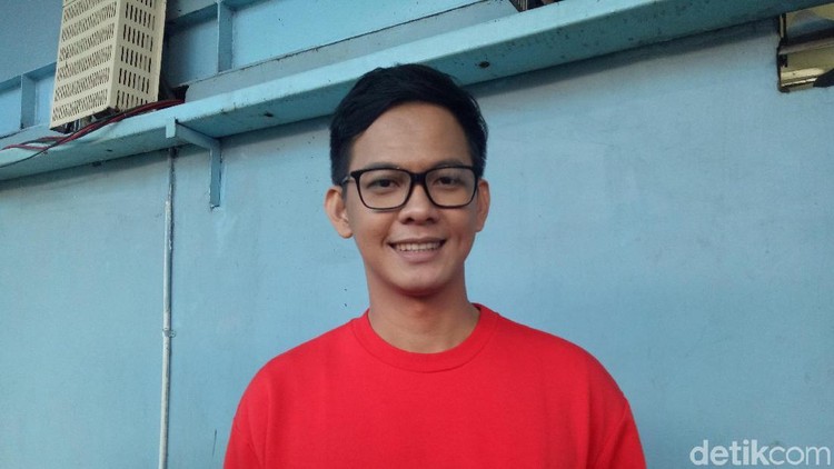 Mengambil keputusan soal pilihan hidup memang jadi lebih mantap jika ada dukungan dari keluarga terutama orang tua. Nah, inilah yang dialami Andi Arsyil.