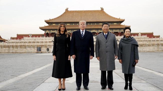 Menggunakan Twitter yang sebenarnya dilarang di China, Trump mengucapkan terima kasih atas sambutan tak terlupakan oleh Presiden Xi Jinping.