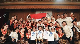 Paduan Suara SMA 78 Raih Juara di Praha