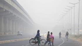 FOTO: Kabut Asap Mencekik New Delhi