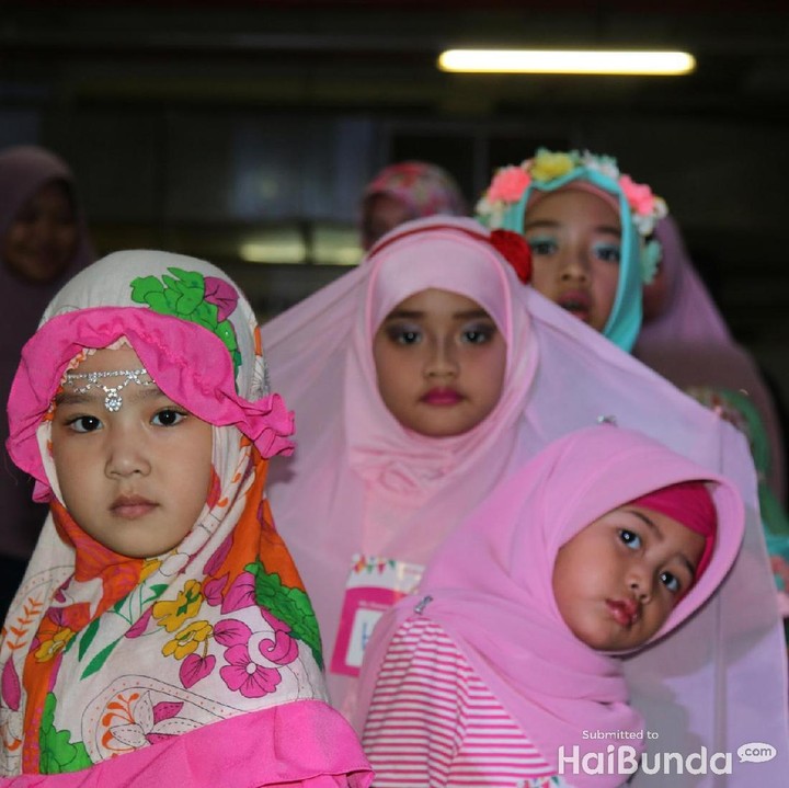 Lucu, imut, dan menggemaskan.
