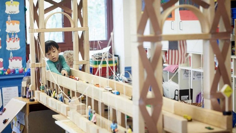 Lima preschool ini katanya paling mahal di Amerika Serikat. Biaya per-tahunnya rata-rata lebih dari Rp 500 juta!