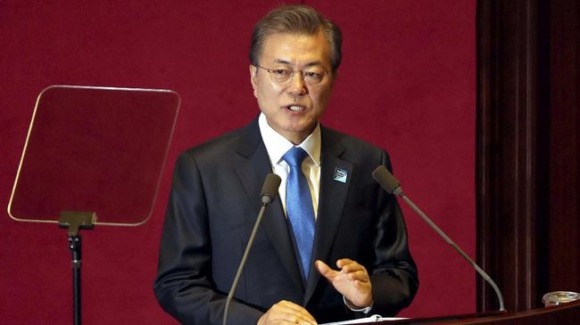 Moon Jae-in Sambut Tawaran Dialog Kim Jong-un