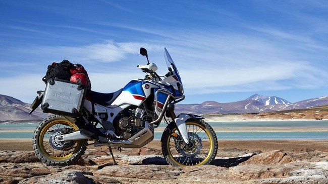 Honda CRF190L adventure itu ber-DNA Honda Africa Twin. Desainnya sudah berseliweran di dunia maya.