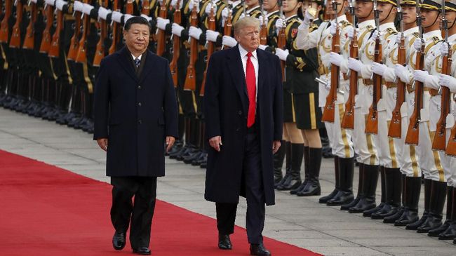 Trump dan Xi Jinping Yakin Pertemuannya Redakan Perang Dagang Presiden Amerika Serikat Donald Trump dan Presiden China Xi Jinping yakin pertemuan mereka akhir November sukses redakan perang dagang.