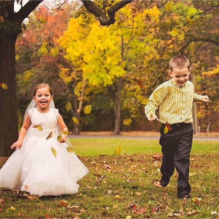 <p>Walau ini bukan wedding photoshoot yang sebenarnya, senggaknya bisa bikin Sophia bahagia. (Foto: Facebook/Sassy Mouth Photo)</p>