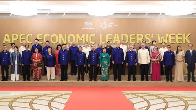 Pemimpin Negara-negara anggota kerja sama ekonomi Asia Pasifik (Asia Pacific Economic Cooperation/APEC) membahas tantangan integrasi ekonomi global.