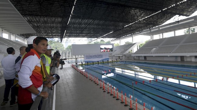 Selama pelaksanaan Asian Games di sekitar area Gelora Bung Karno, Senayan, Jakarta, berapa jalur sekitar sekitar akan ditutup demi kelancaran acara.