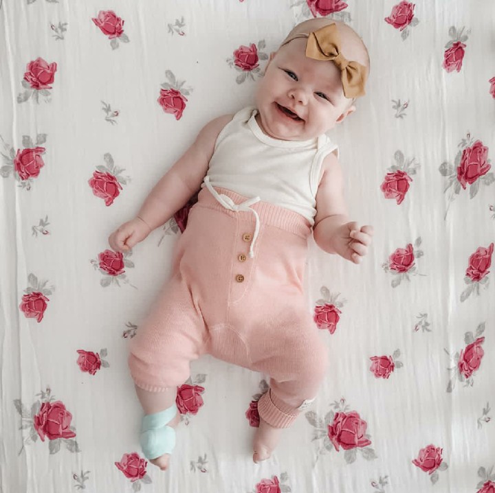 <p>Senyummu menghangatkan jiwa Bunda, Nak. (Foto: Instagram/hellofranki)</p>