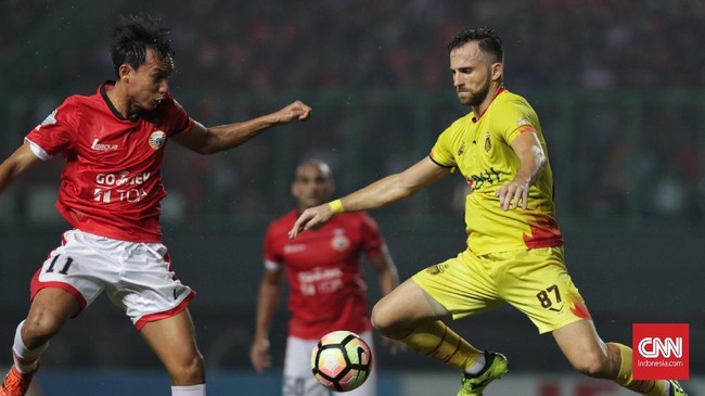 Bek Persija Jakarta Maman Abdurrahman mengaku sudah punya strategi untuk menghentikan penyerang Bali United, Ilija Spasojevic.