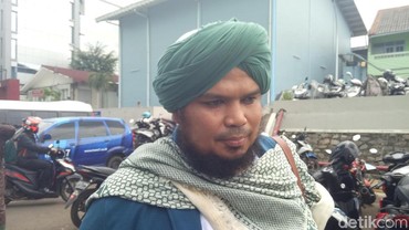 Derry Sulaiman Akhirnya Ungkap Sosok Istri yang Jarang Tersorot