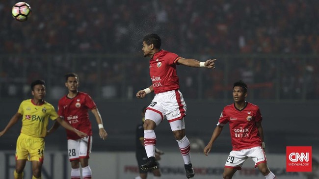Persija Jakarta masih terus berusaha mencari tempat terbaik untuk dijadikan markas di kompetisi Liga 1 2018. Ada lima stadion yang dijajaki manajemen Persija.