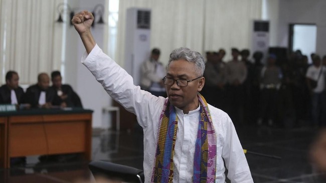 Dalam putusan kasasi tersebut hukuman Buni Yani sama dengan hukuman di pengadilan tingkat pertama yakni satu tahun enam bulan penjara.