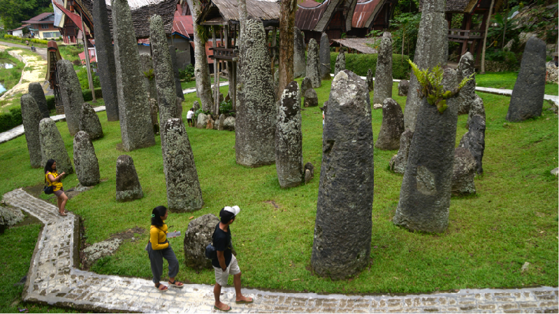 Kementerian Pariwisata (Kemenpar) menggelar pameran ‘Kemilau Sulawesi’ di Atrium Royal Plaza Surabaya, Jawa Timur, 11-12 Nopember 2017.