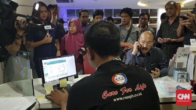 Komisi Pemberantasan Korupsi (KPK) menduga Fredrich Yunadi dan dokter Bimanesh Sutarjo bekerja sama memanipulasi data medis Setya Novanto.