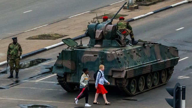 Duta Besar RI di Harare, Stefanus Yuwono, mengatakan Kementerian Luar Negeri Zimbabwe membantah adanya kudeta militer.