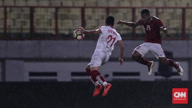 Winger Timnas Indonesia Osvaldo Ardiles Haay mengaku mendapat banyak tawaran menggiurkan untuk musim depan, termasuk untuk mengikuti trial di Eropa.