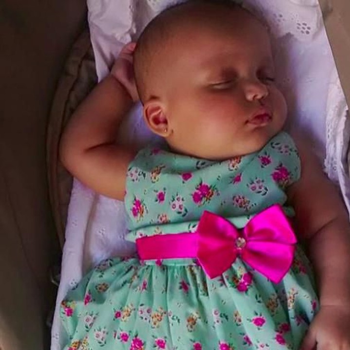 <p>Lagi tidur begini aja Agata tetap menggemaskan. (Foto: Facebook/ Brenda Coelho)  </p>