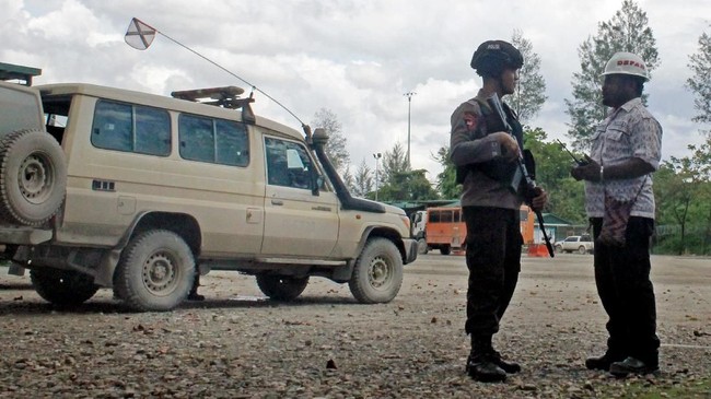 Bharada Rafindo Refli Sagala yang tertembak saat menyergap kelompok bersenjata di Papua akan dioperasi di Jakarta untuk mengeluarkan proyektil peluru.