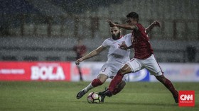 Babak Pertama: Timnas Indonesia Unggul 1-0 atas Singapura