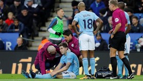 Stones Korban Kemenangan Manchester City Atas Leicester