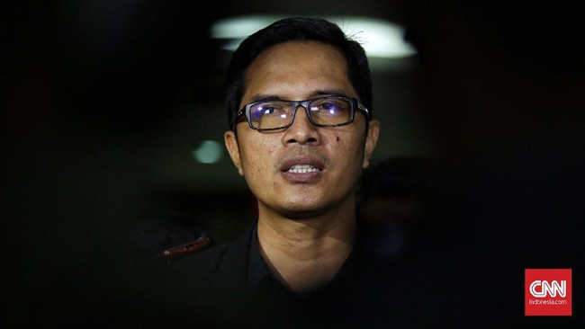 KPK menyebut koruptor bisa dipindahkan ke lapas dengan pengamanan maksimal karena berisiko mengulangi tindak pidana. Hal ini menanggapi Menkumham Yasonna Laoly.