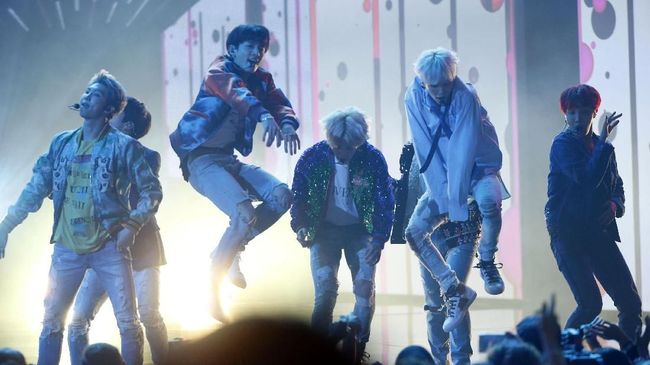Tiket Ludes, BTS Tambah Jadwal Konser di Tiga Benua BTS menambah jadwal konser di beberapa negara, namun belum juga mencantumkan Indonesia di tanggalnya.