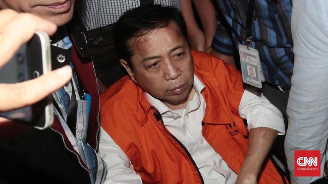 Setya Novanto disebut senang menerima jam tangan Rp 1,3 M sebagai hadiah ultah dan ucapan terimakasih sudah melicinkan proyek e-KTP.