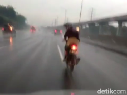 Motor Nyelonong Masuk Tol Jagorawi gegara Tersasar Google Maps