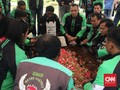 Komunitas Ojek Online Kawal Laila Sari ke Pemakaman