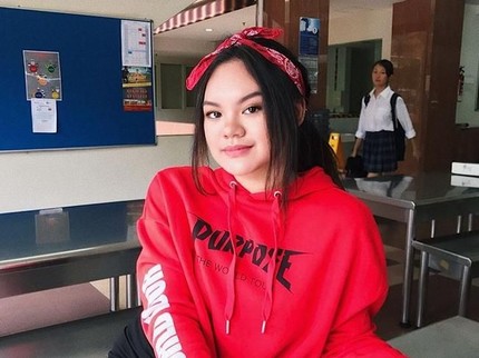 Lewat Foto Keluarga Utuh, Shafa Harris Ungkap Rasa Rindu