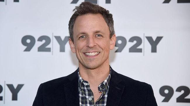 Golden Globes akan digelar di Beverly Hilton pada 7 Januari mendatang. Seth Meyers menyusul membawakan acara, setelah tahun lalu Jimmy Fallon.