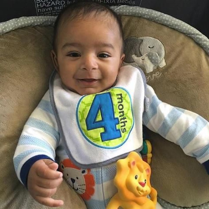 <p>Asahd emang udah gemesin dari kecil jadi nggak heran banyak orang yang suka sama anak dari DJ terkenal ini. (Foto: Instagram/asahdkhaled)</p>