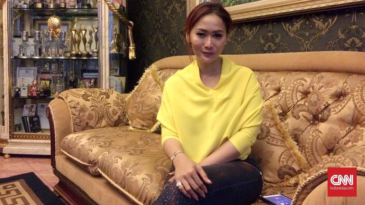 Inul Daratista Sempat Pingsan di Toilet, Kini Dirawat di RS